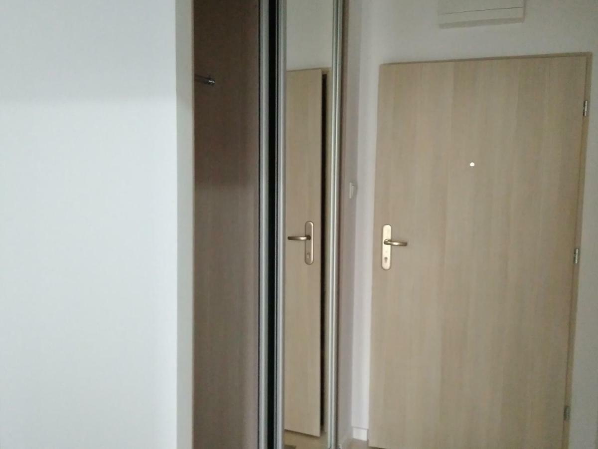 ワルシャワManufakturaアパートメント エクステリア 写真